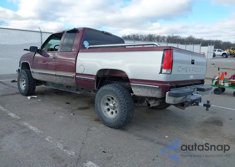 1997 Chevrolet K1500 Fleetside z USA, uszkodzony, nr VIN 2GCEK19R7V1194190